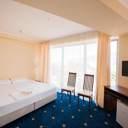 Evropa Hotel Gagra Kültér fotó