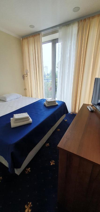 Evropa Hotel Gagra Kültér fotó