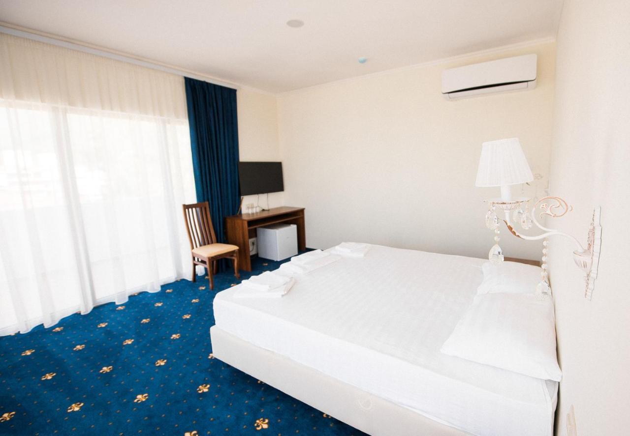 Evropa Hotel Gagra Kültér fotó